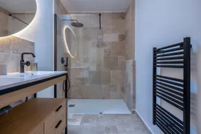 Villa with Jacuzzi and Air Conditioning in Marsilly - Image 3