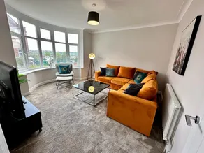 Family Home- Near Peak District & Sheffield Centre - Image 2
