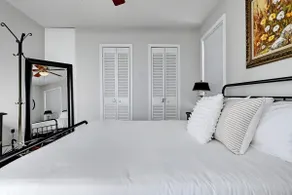 Charming & Cozy Central ATX Duplex - Image 3