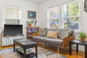 Cozy Home Near Downtown Mall/Belmont - Image 2