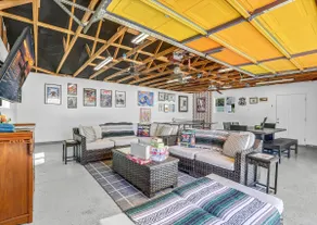 Family Fun! Game Garage + Big Yard + Free Parking - Image 5