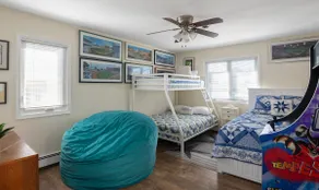 Shorely Waterfront XL 2nd FL 2/3BR 2.5bth Fenced backyard w Jacuzzi Dock Kayaks - Image 3