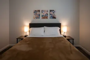 Spacious home with Wi-Fi A/C - Image 5