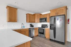 Algonac's Riverview Retreat - Image 2