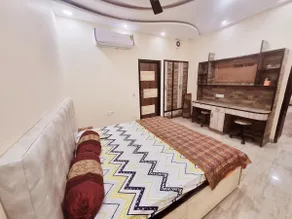 Cozy Corner 1BHK - Image 2