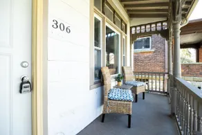 Dazzling Apt. Downtown Sandusky - Image 2