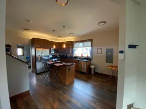 Cole Street Home - Image 3