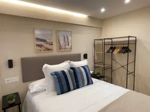Cozy nook. Discover the city - Image 5