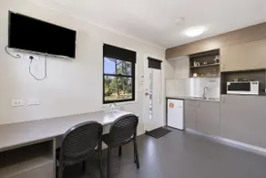 Wategos Cabin - Pet Friendly - Image 3
