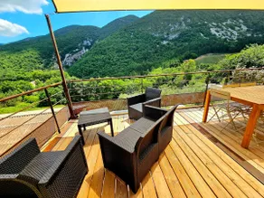 La Castellane, pool, Luberon view, near Apt - Image 4
