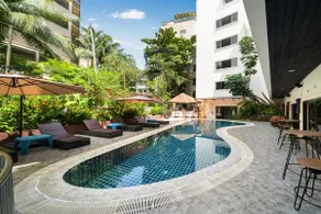 Phuket Patong 4-BR-APT Kitchen Pool Gym 10 Adults - Image 5