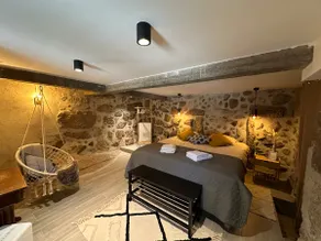 Authentically renovated village house - Image 3