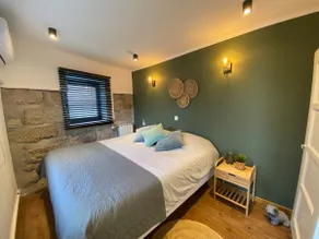 Authentically renovated village house - Image 4