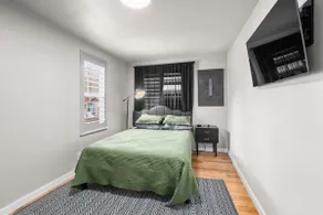 Easy Airport & Downtown Access | Cozy 3BR Retreat - Image 5