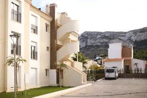 Modern flat with Montgo view - Image 5