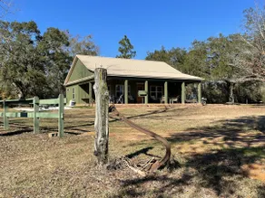 The Farmhouse at Riverbend - Image 3