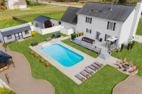 Hot tub | Fire-pit | Pool Table | Heated Pool - Image 5