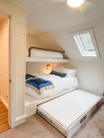 Welcome home to PENNY Cottage CVX! Renovated + A/C - Image 4