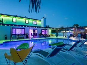 Luxury Resort | Heated Pool | Hot Tub Games Volley - Image 2