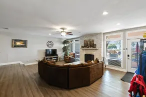 Lakefront Townhome | Hot Tub | Off Lake RayHubbard - Image 5