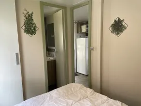 Le Riesling Mobile Home – Sleeps 6 – Air conditioning and TV - Image 3