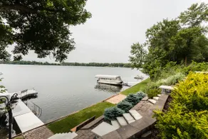 Stort luksuriøst hyggeligt hjem med 2 pejse og pejs - 22 fods Pontoon inkluderet - Image 2