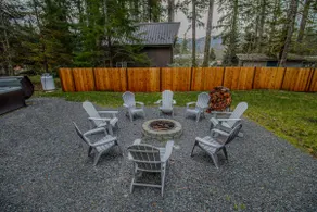 Summer Is Here! Mt Rainier | Sleeps 8 | Hot Tub - Image 3