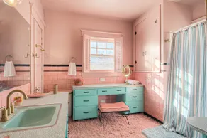 Historic Home - Image 3