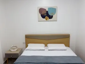Nice SUITE in Cdla. Central Machala with Garage - Image 4