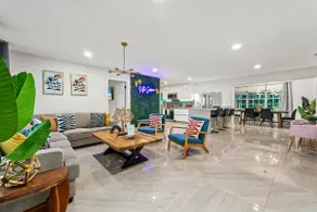 Waterfront • Hot Tub (7p) • Sawgrass 5 min • Pets - Image 5