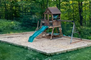 Instaworthy 4 BR in Hanover - Image 2