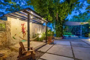 Exclusive Oasis with a Pool in the Historic Center - Image 5