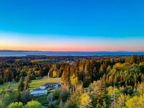Aurora Haven: zipline, seaVIEW, game room, private - Image 2