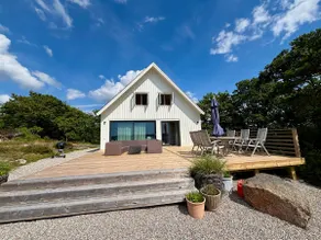 Seaside dream with jetty & guest cottage - Image 5