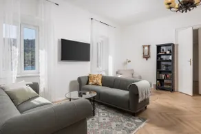 Airy, spacious 3bdr on the water - Image 3