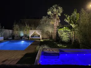Unique! jacuzzi privé 35°C + cinéma Villa entière - Image 2