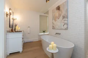 The Port Loft: Harbourview charm - Image 3