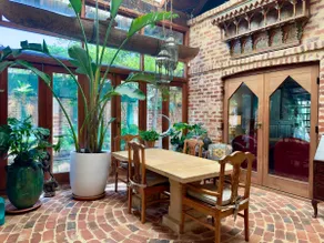 Beautiful Loft Home: walk to King's Pk, UWA, shops - Image 2