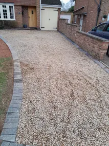 3 bedroom village house - Image 2