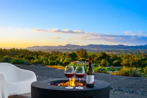 Modern Hilltop Villa with Panoramic Views - Image 5