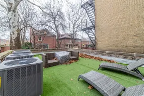 Lux 4BR Lakeshore: W/Rftop Book Now! - Image 5