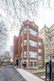 Lux 4BR Lakeshore: W/Rftop Book Now! - Image 3