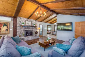 Magical River House! Whimsical, BBQ, 10 min to SNP - Image 2