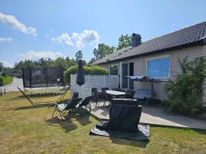 Villa for 10 persons with massage chair, sauna, billiard table and free electric vehicle station for electric cars - Image 3