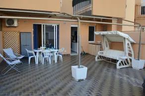 Open Space Very central Nettuno facing Porto - Image 4