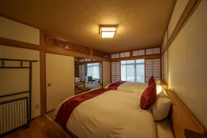 Osugi no Yado) Newly renovated and open! 5 minutes drive to Yufuin Station, enjoy the night view of Yufuin from the open-air bath. - Image 4
