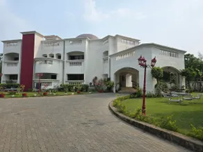 Bougainvillea Palace - Image 3