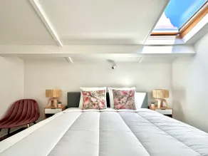Elegant 3-bedroom duplex – Air conditioning terrace - Sea on foot - Image 4