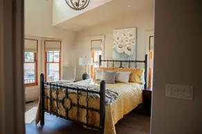 Luxury House/ Private/ Hot Tub/ Amenities! - Image 5