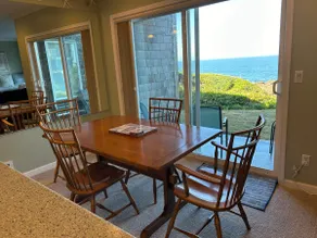 Seascape Coastal Retreat - Image 2